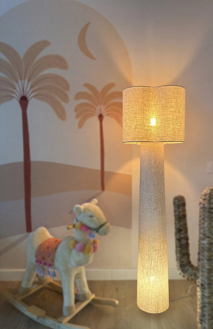 Lampadaire en toile OSUMA