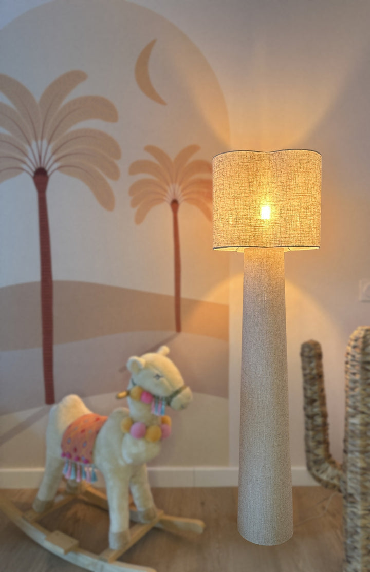Lampadaire en toile OSUMA