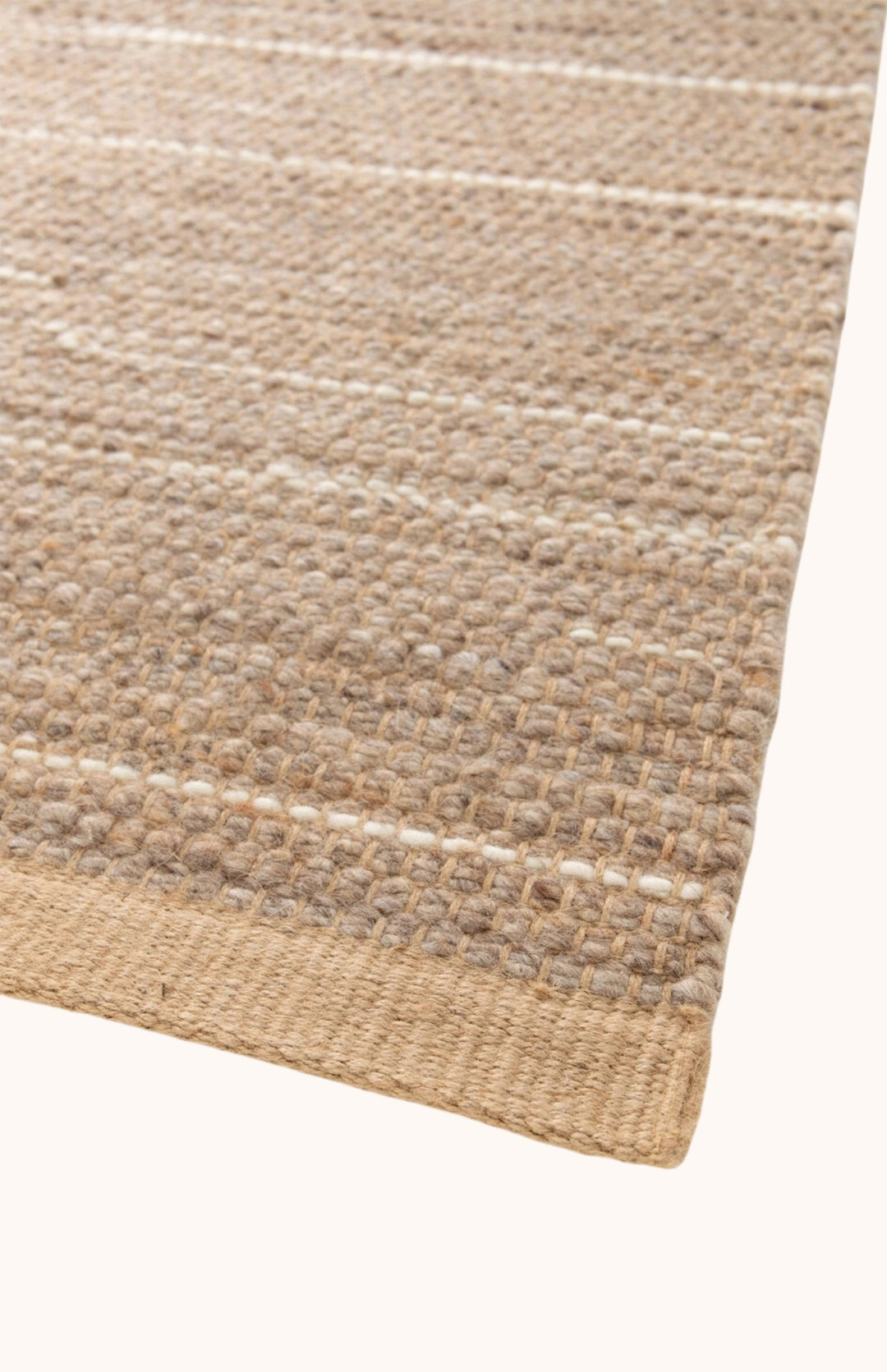Tapis en laine et jute marron NOA