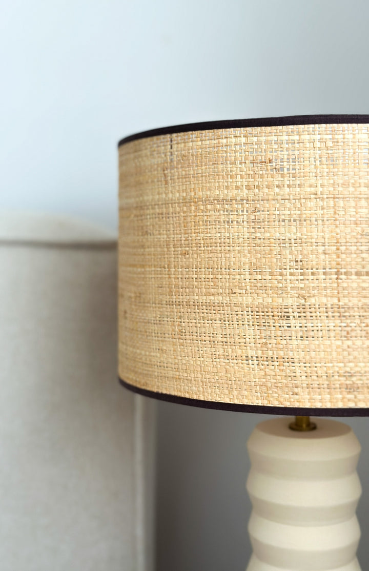 Lampe à poser en grès RUMI