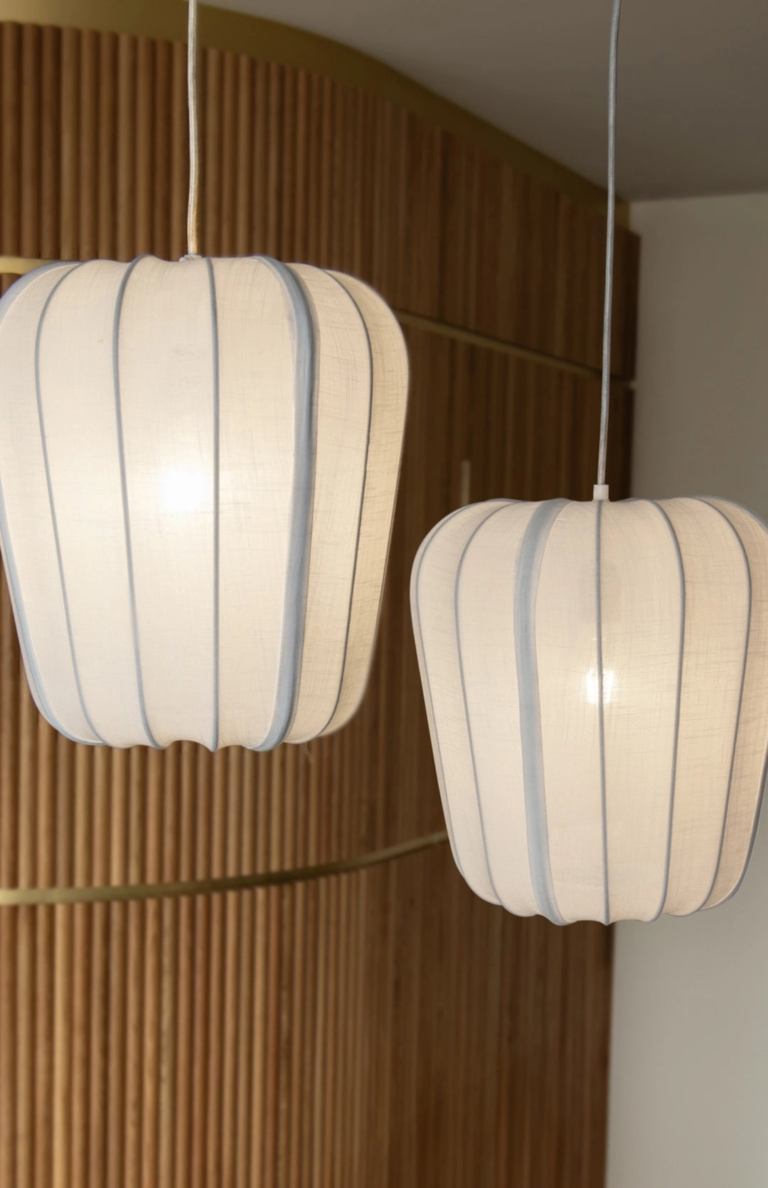 Suspension en fil de coton blanc LUMI