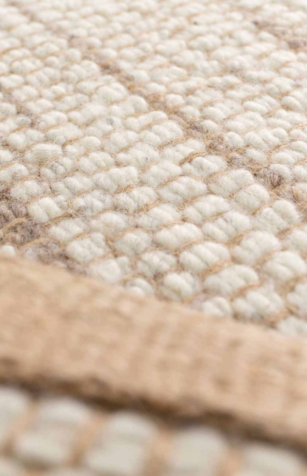 Tapis en laine et jute beige NOA