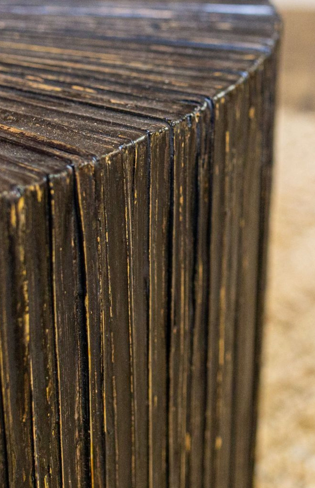 Table d'appoint en bois et feuilles de cocotier COCO